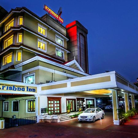 Krishna Inn Guruvayur Bagian luar foto