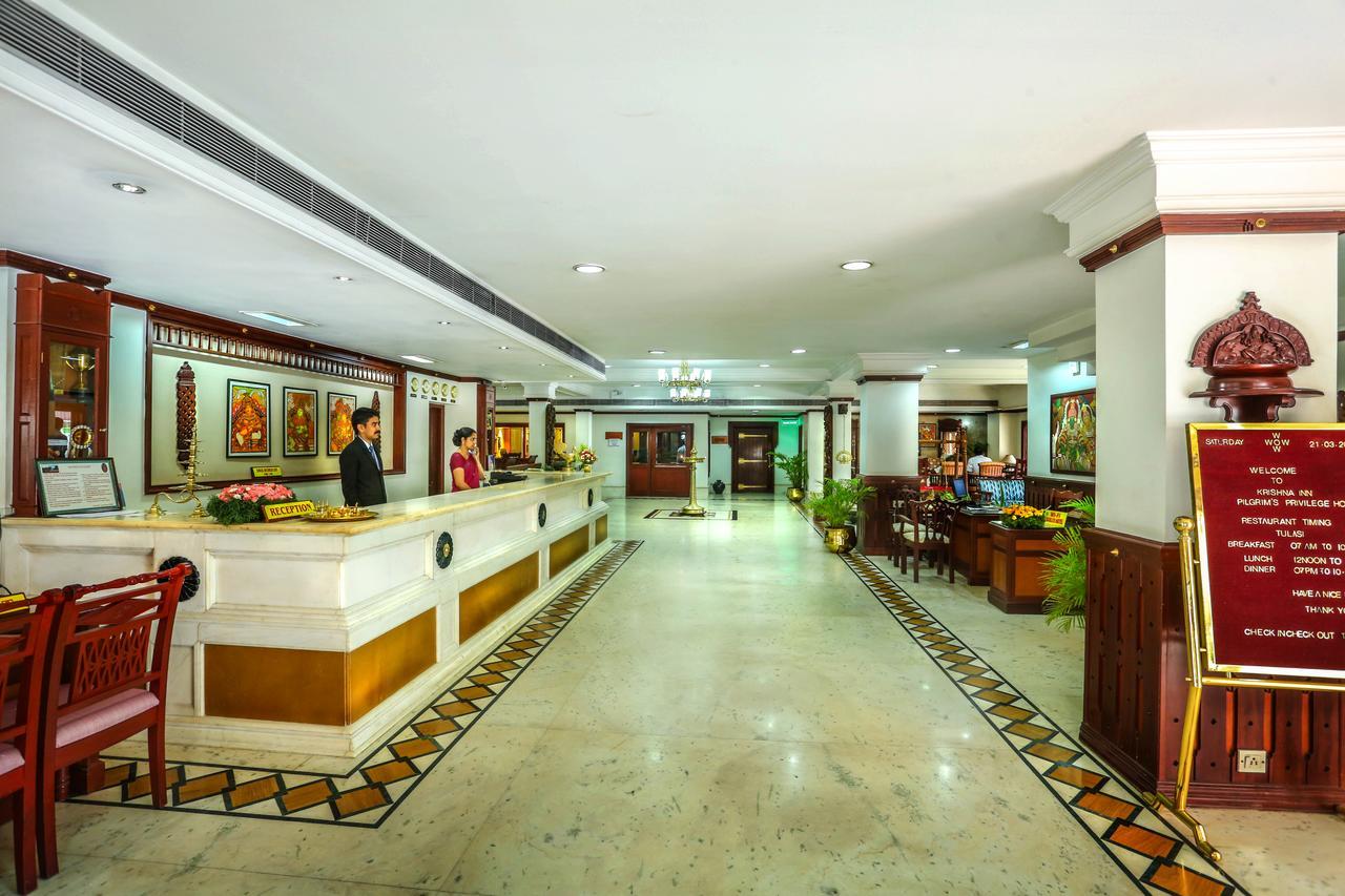 Krishna Inn Guruvayur Bagian luar foto